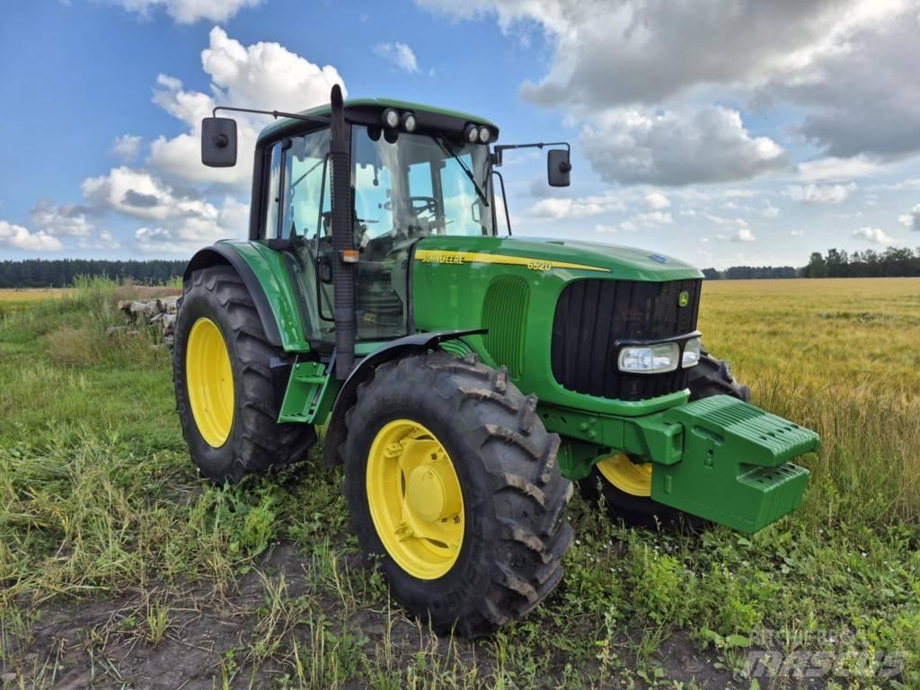 John Deere 6520 Tractors