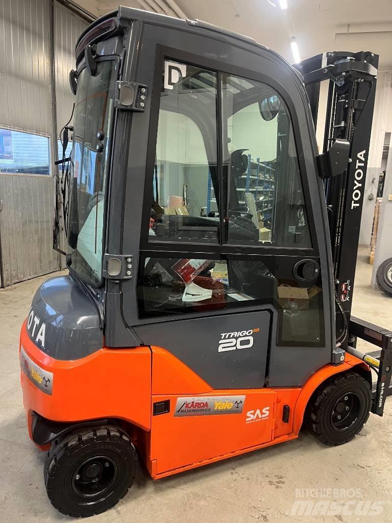 Toyota 8FBMK20T Electric Forklifts