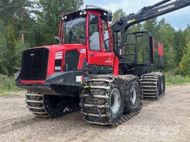 Komatsu 895 Forwarders