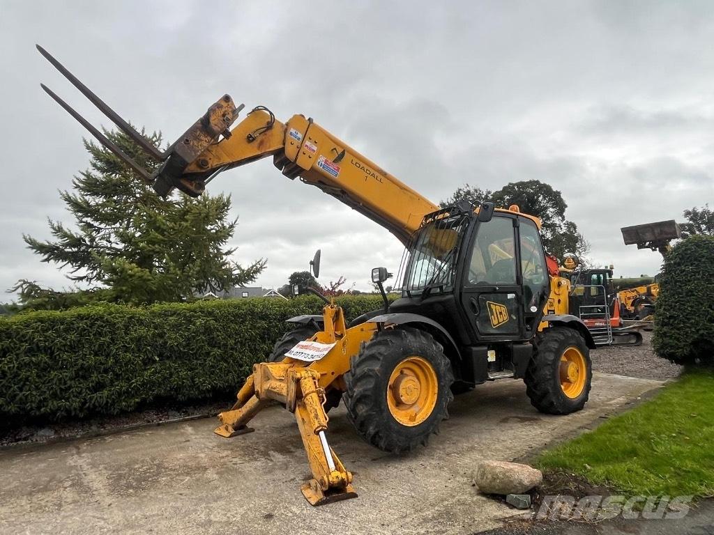 JCB 535-140 Telescopic Handlers