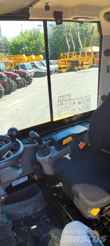 JCB Hydradig Wheeled Excavators