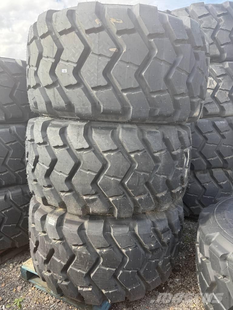 Trelleborg 750/65R25 Tires, wheels and rims