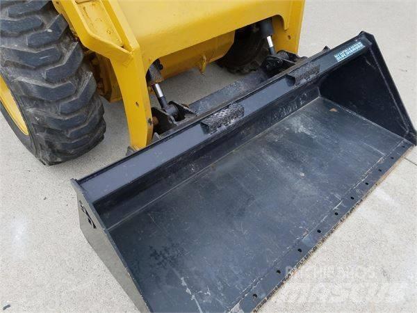 CAT 272 D Skid Steer Loaders