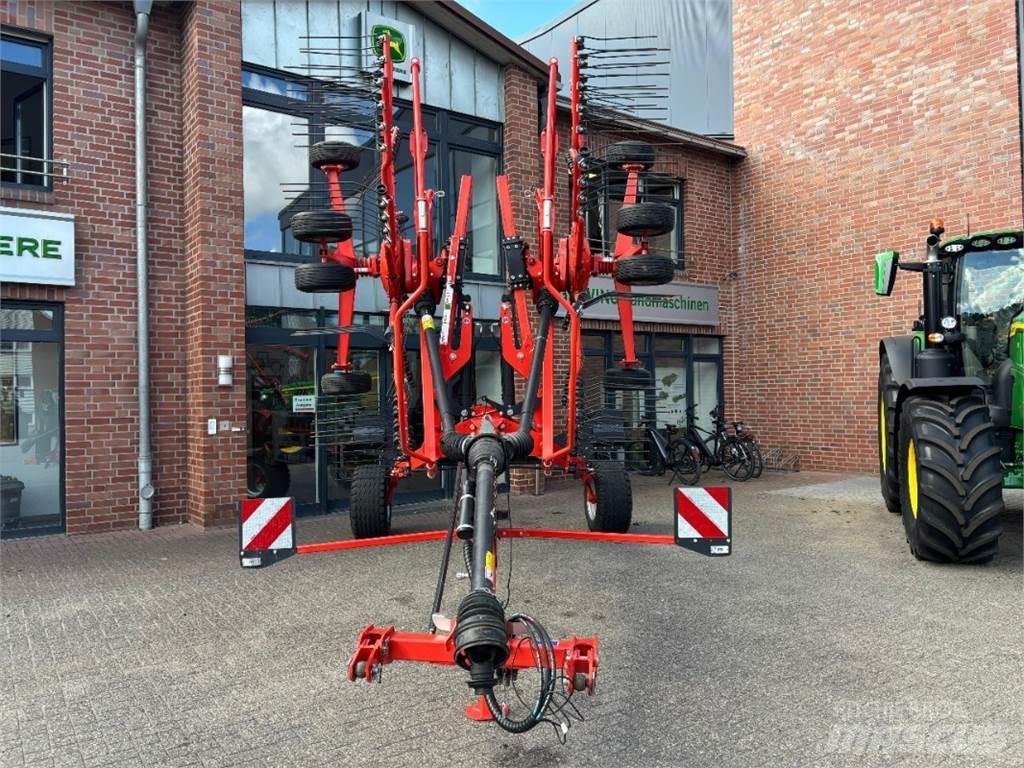 Kuhn GA 8131 Swathers/ Windrowers