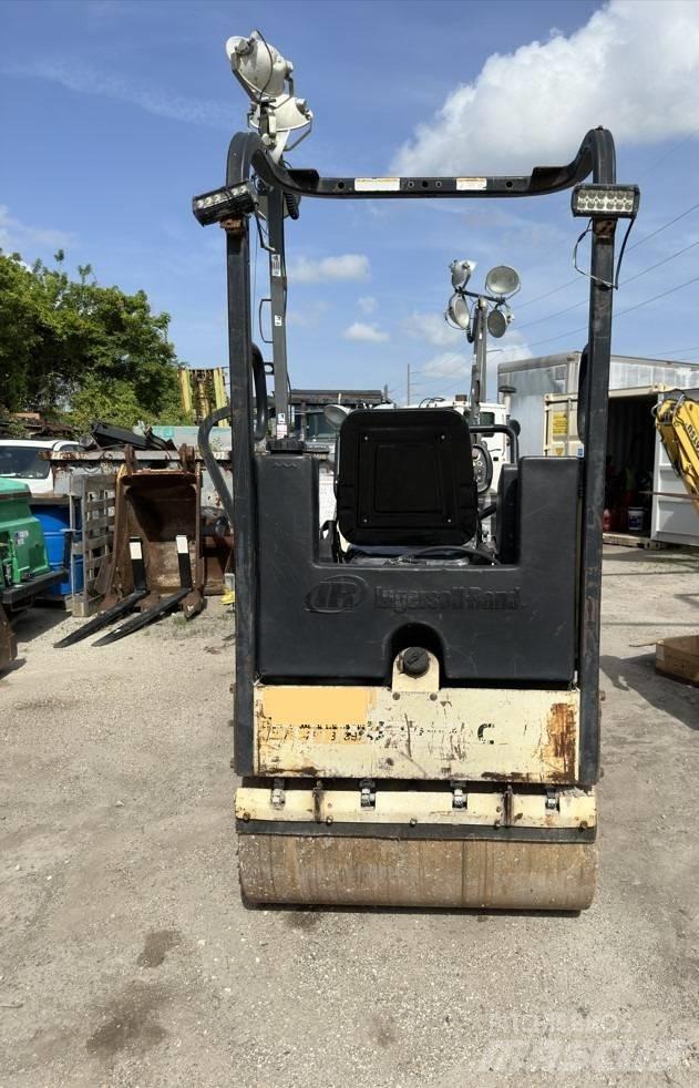 Ingersoll Rand DD 16 Soil Compactors