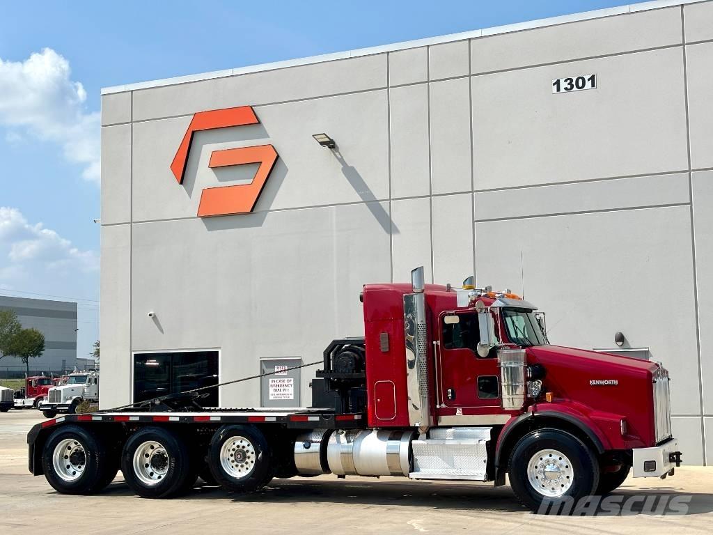 Kenworth T 800 Tow Trucks / Wreckers