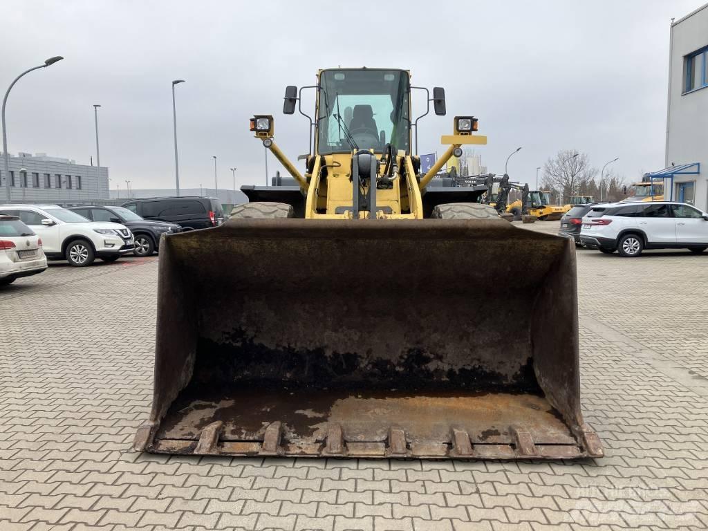 Komatsu WA 420 Wheel Loaders