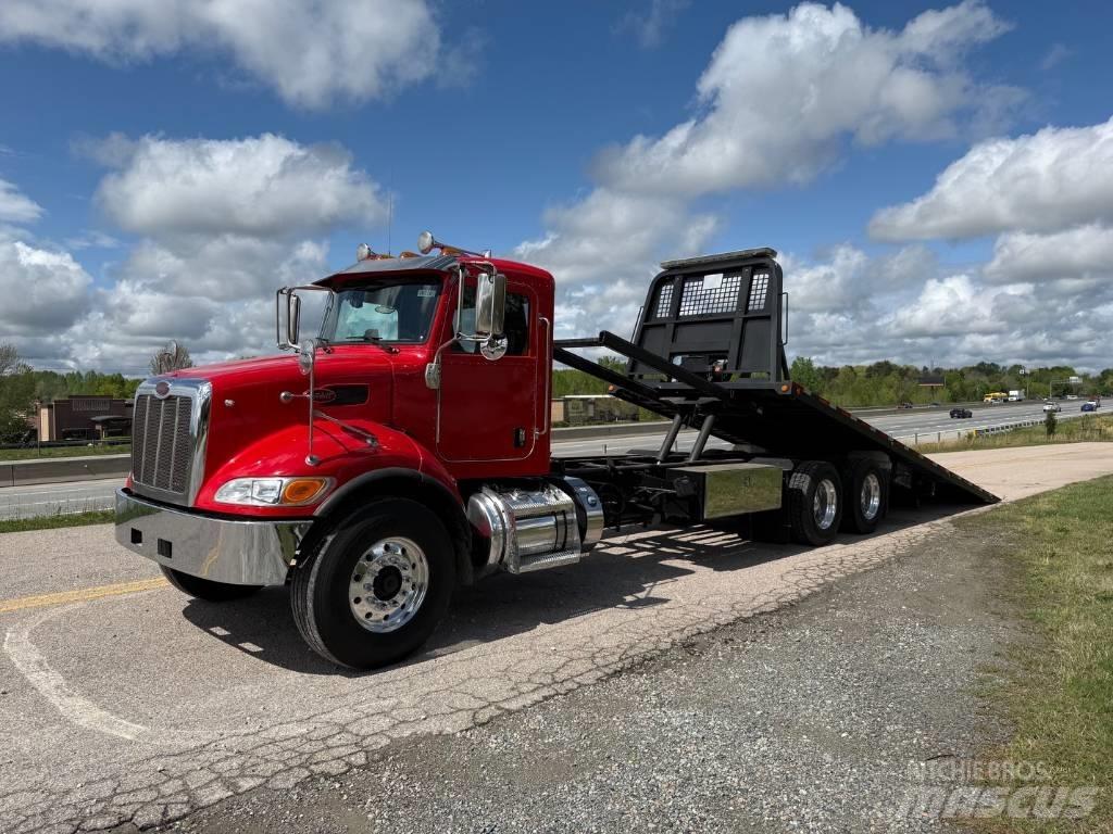 Peterbilt 348 Tow Trucks / Wreckers