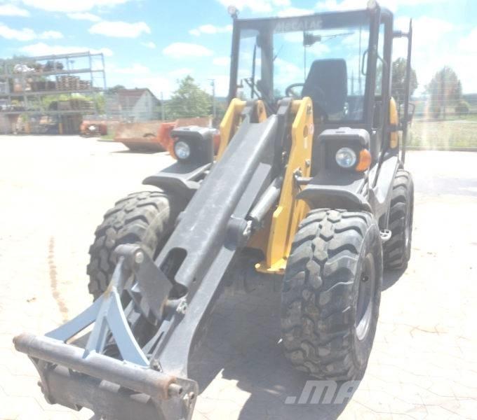 Mecalac AX 1000 Skid Steer Loaders