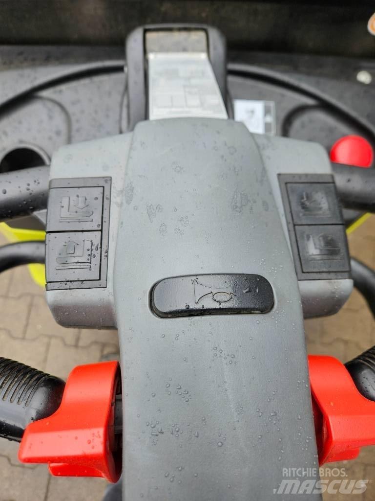 Clark PPXio20 (li-ion) Low lifter with platform