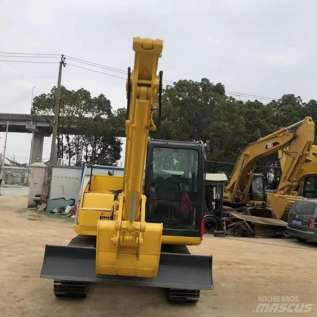 Komatsu PC 60 Crawler Excavators