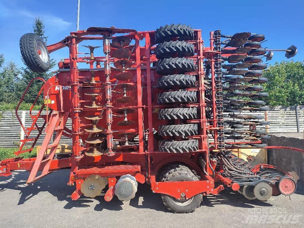 Horsch Pronto 8 DC Farm Drills
