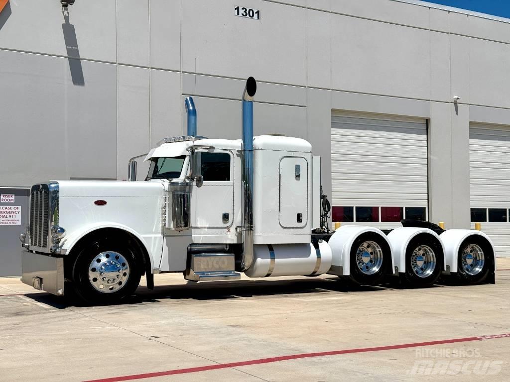 Peterbilt 389 Conventional Trucks / Tractor Trucks