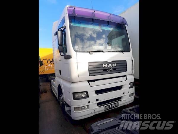 MAN TGA 18.430 Conventional Trucks / Tractor Trucks