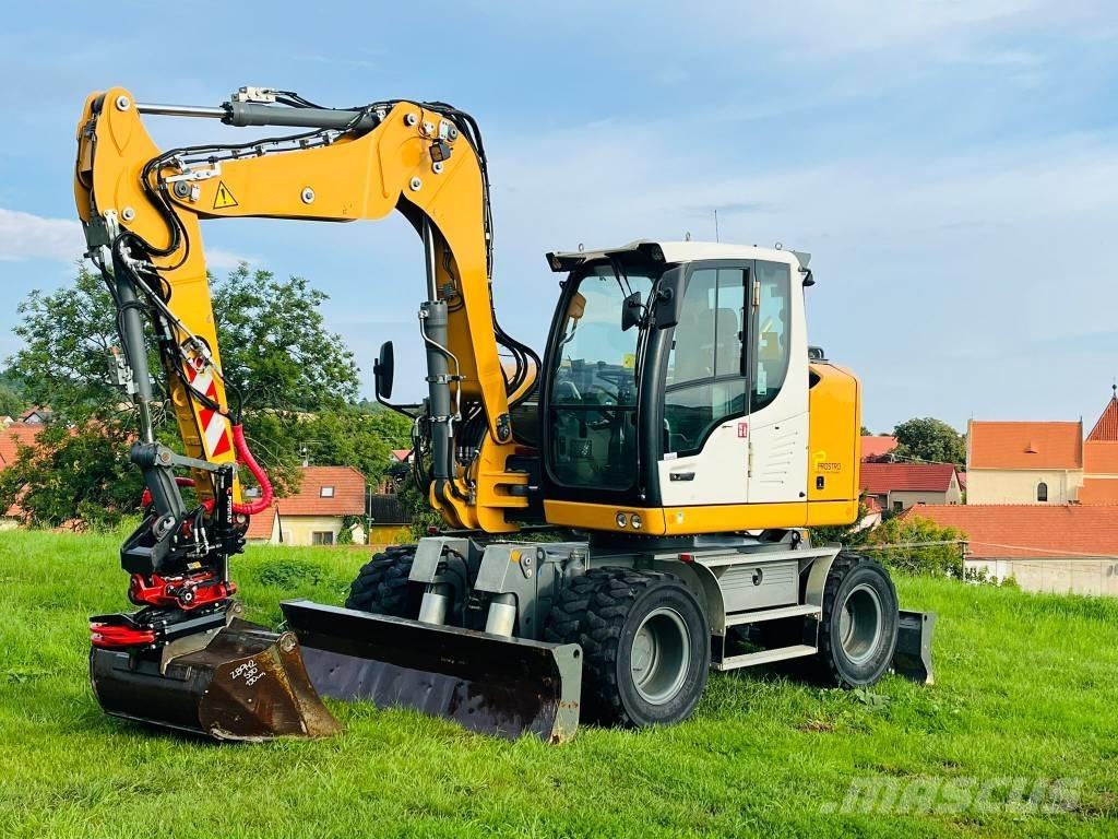 Liebherr A 910 Wheeled Excavators