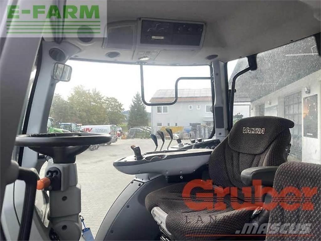Valtra g 105 v 1b9 Tractors