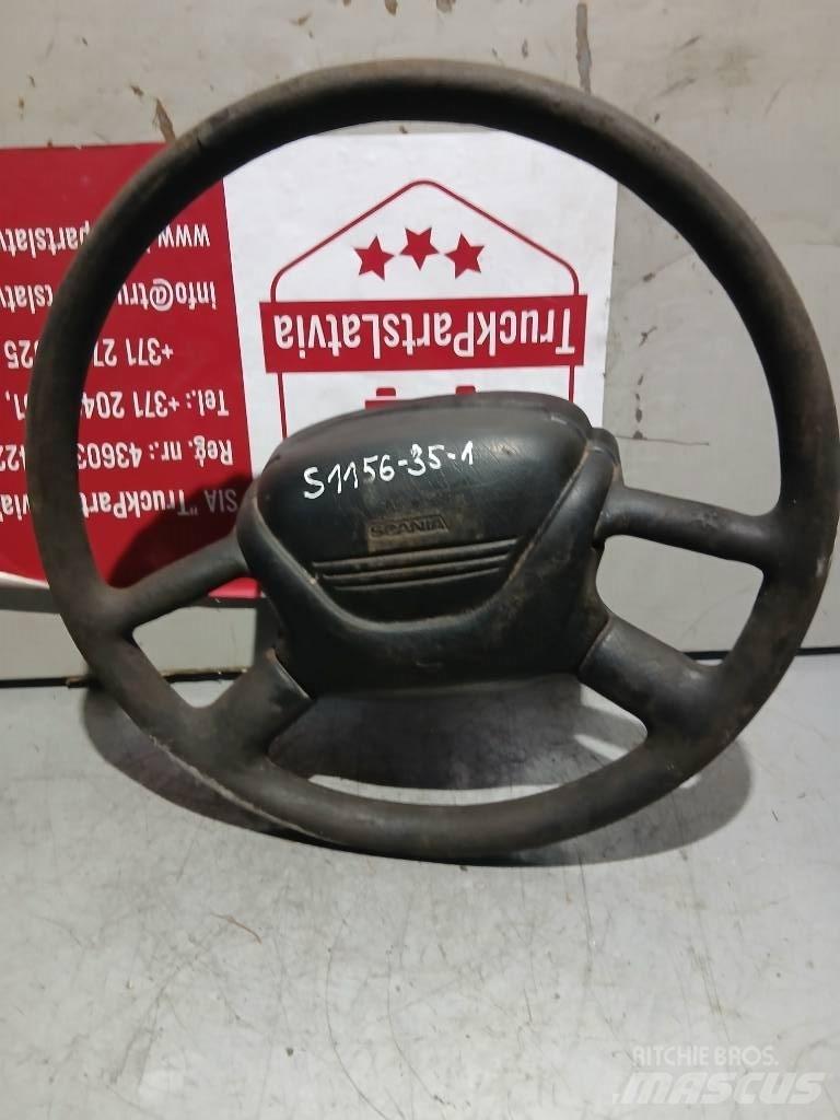 Scania 144    1327026 Cabins and interior
