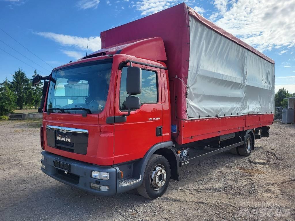MAN 12.250 TGL Curtain Side Trucks