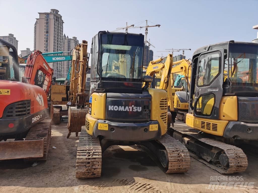 Komatsu PC50 Crawler Excavators