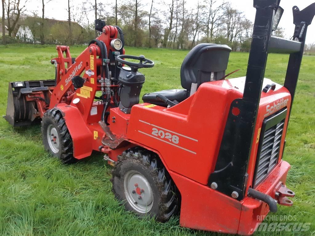 Schäffer 2028 Mini Loader