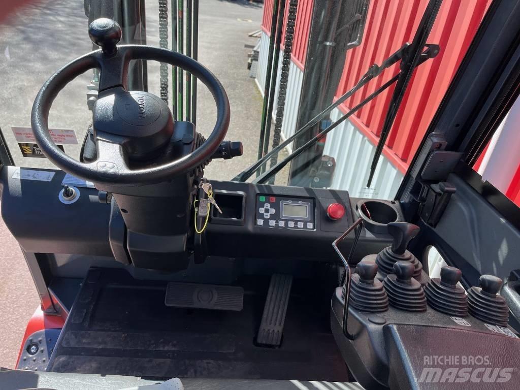 Toyota 8 FBMKT 25 Electric Forklifts