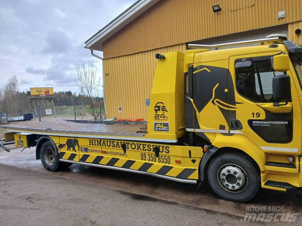 Volvo FLL42 Tow Trucks / Wreckers
