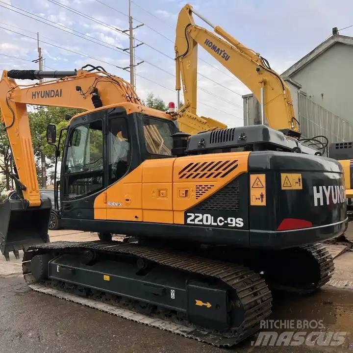 Hyundai 220LC-9s Crawler excavators
