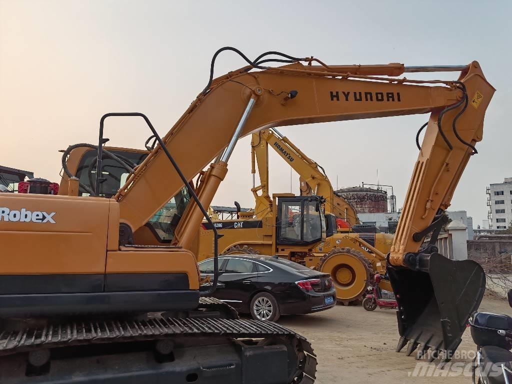 Hyundai 220LC-9s Crawler excavators