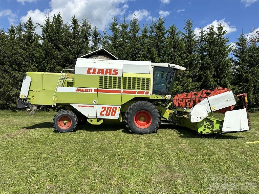 CLAAS Mega 208 Combine Harvesters