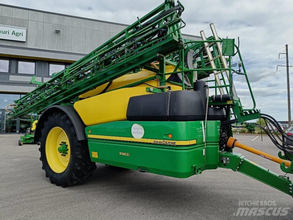 John Deere R 962 i Trailed sprayers