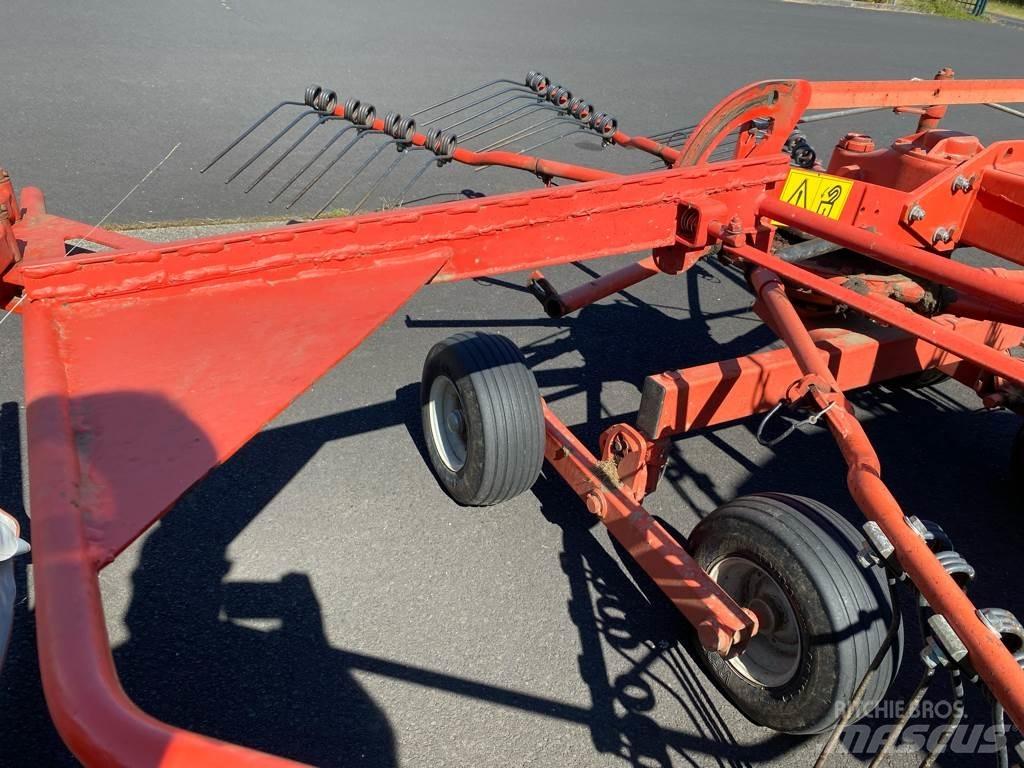 Kuhn GA 4121 GM Swathers \ Windrowers