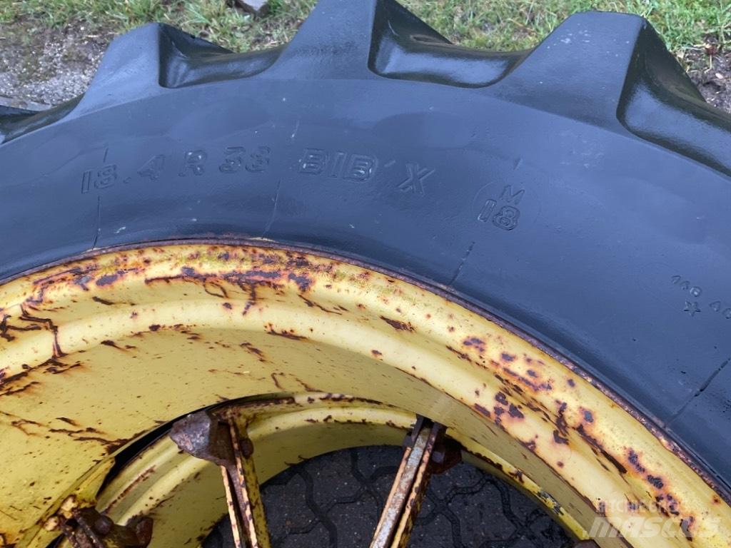  Tvillinghjul Tires, wheels and rims