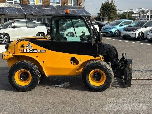 JCB 520-40 Telescopic Handlers