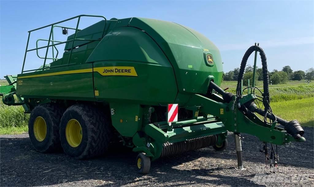 John Deere L624 Square Balers