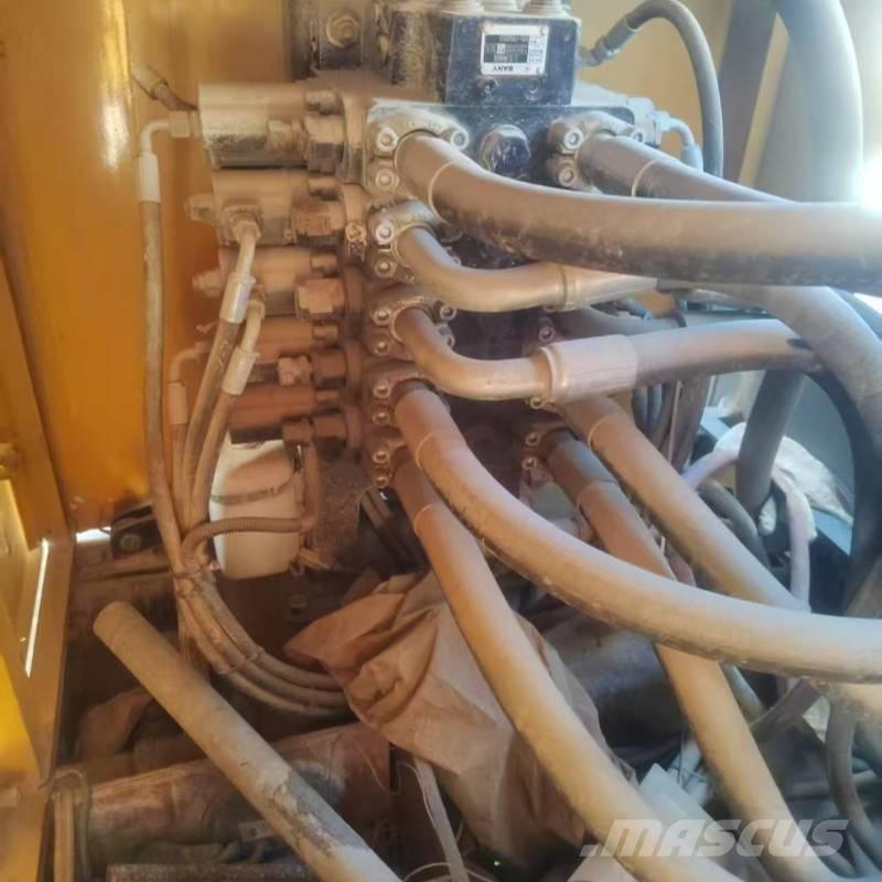 Sany SCC 550 E Crawler Cranes