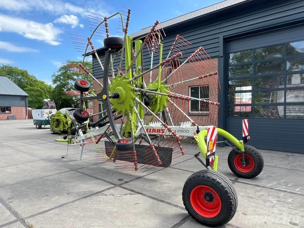 CLAAS Liner 2900 Swathers \ Windrowers