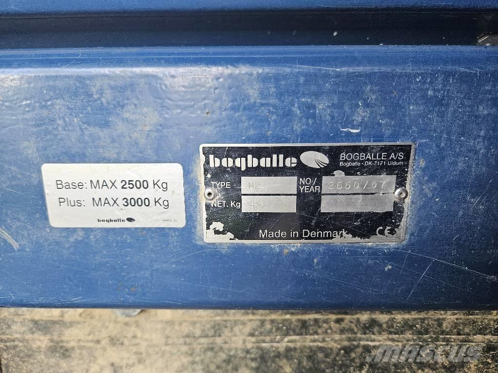 Bogballe M2 Mineral spreaders