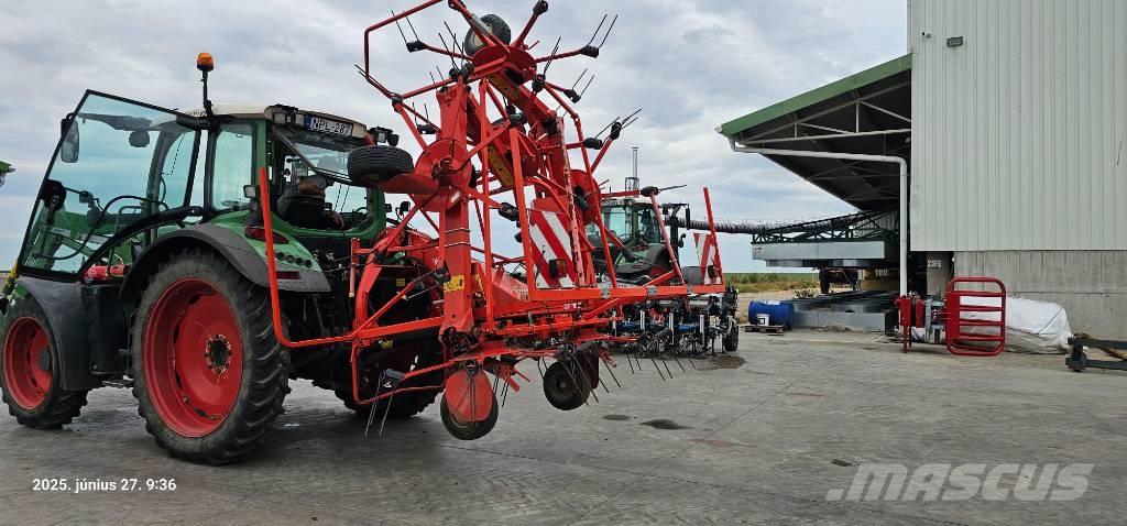 Kuhn GF 7802 Rakes and tedders