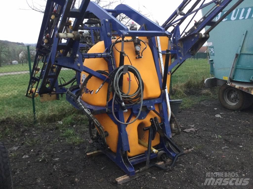 Caruelle Olympia Trailed sprayers