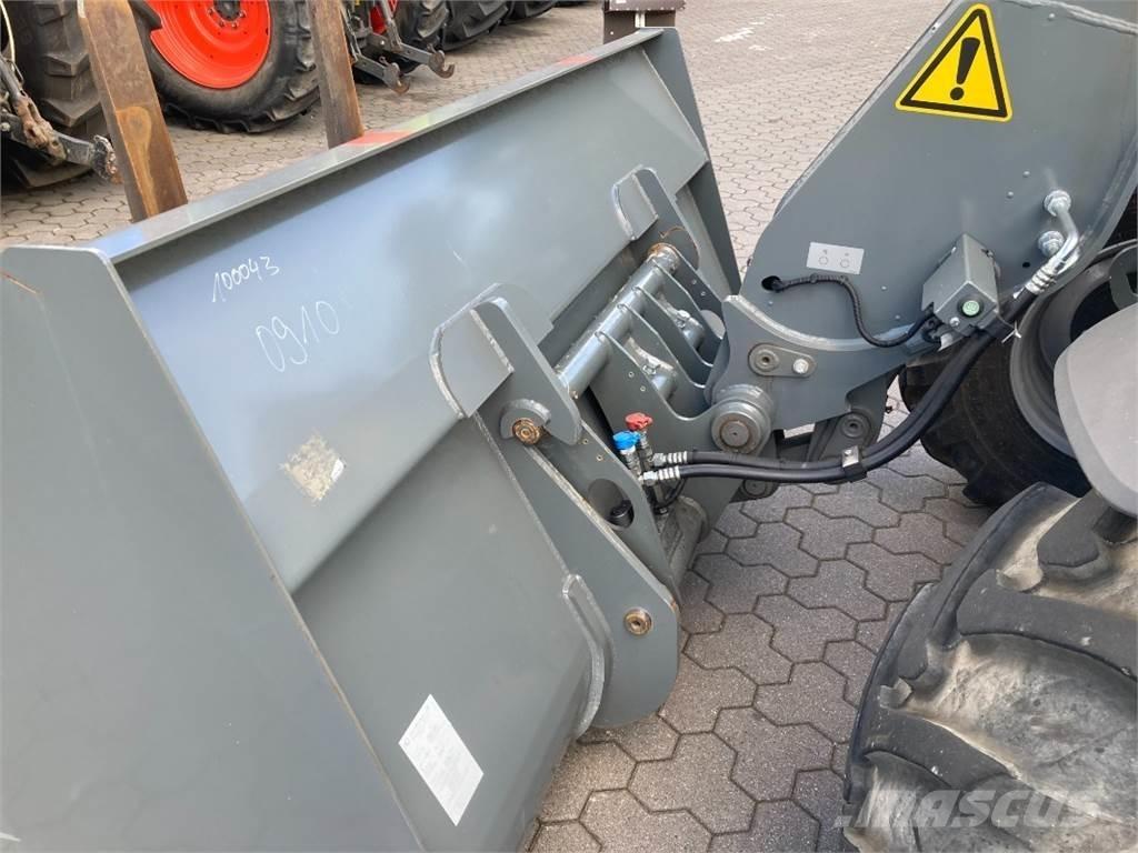 Kramer KT 307 Telescopic Handlers