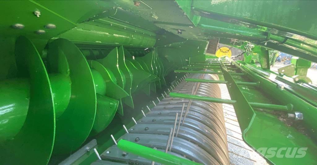 John Deere V461M Round Balers