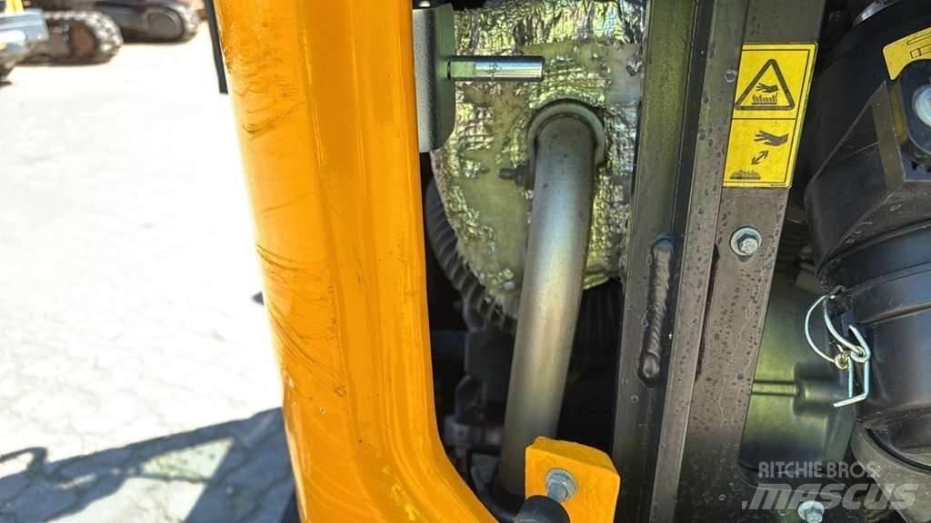JCB 19c Special excavators