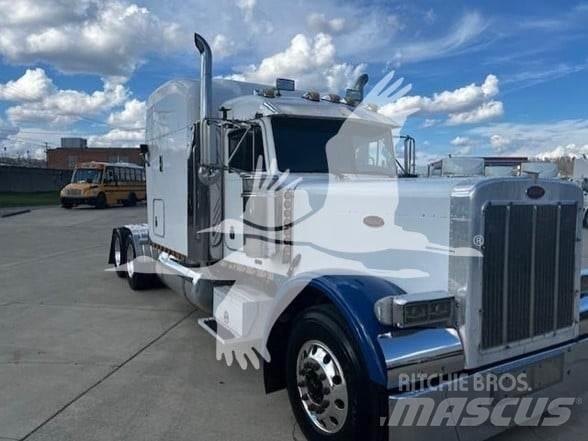 Peterbilt 379 Conventional Trucks / Tractor Trucks