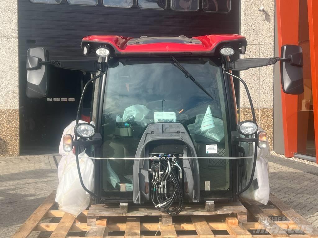 CASE MAXXUM / PUMA Cabins and interior