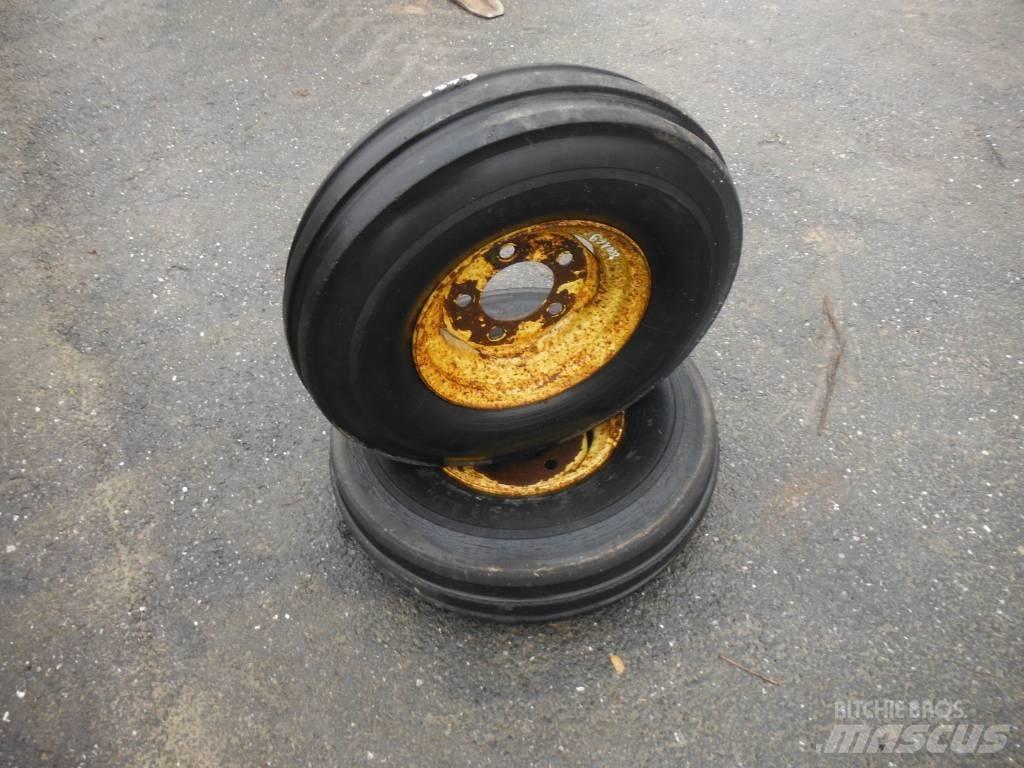 Dunlop 7.00X12 Tires, wheels and rims