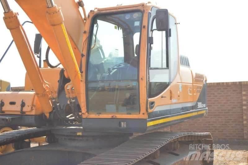 Hyundai 300LC Mini Excavators <7t (Mini Diggers)