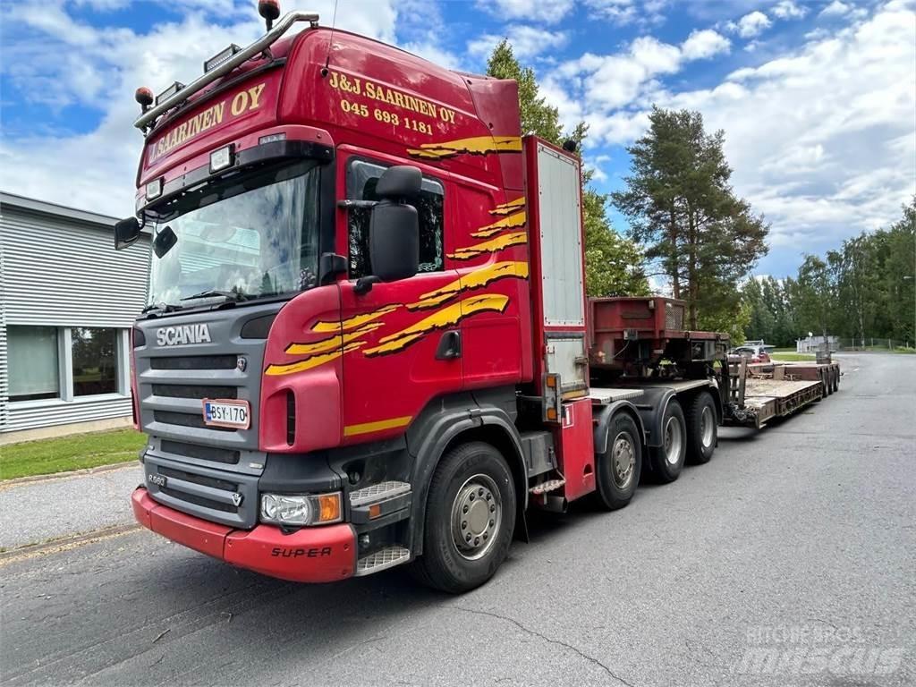 Scania R560 8x4 Conventional Trucks / Tractor Trucks