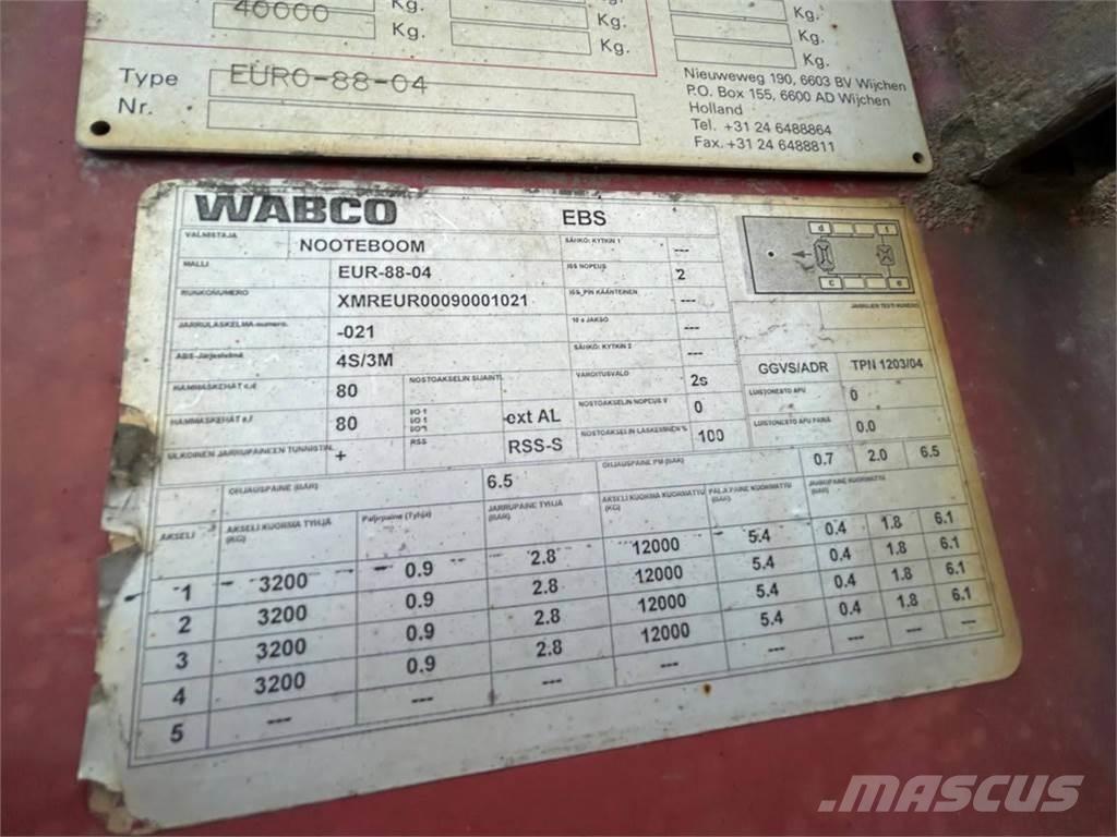 Scania R560 8x4 Conventional Trucks / Tractor Trucks