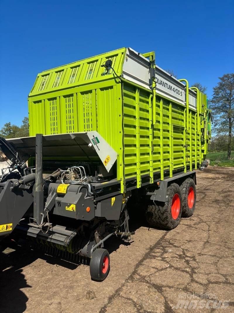 CLAAS Quantum 4700 Speciality Trailers
