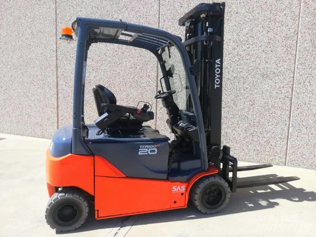 Toyota 8FBM20T Electric Forklifts